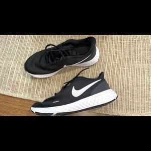 Black and White Nike Revolution Running Shoes